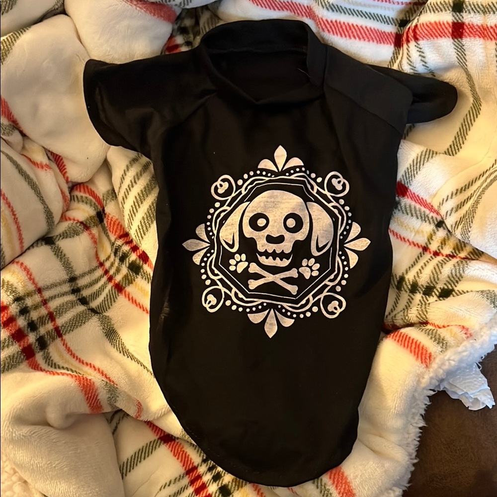 4/$15 Black Skull Design Kids One Piece